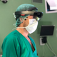 Imagen para el artículo titulado Así están empezando a usarse las HoloLens de Microsoft en quirófanos reales